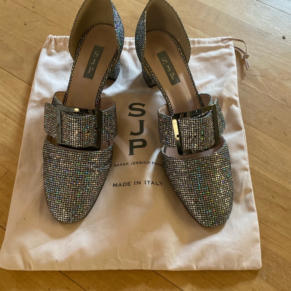 SJP Anahita silver heels